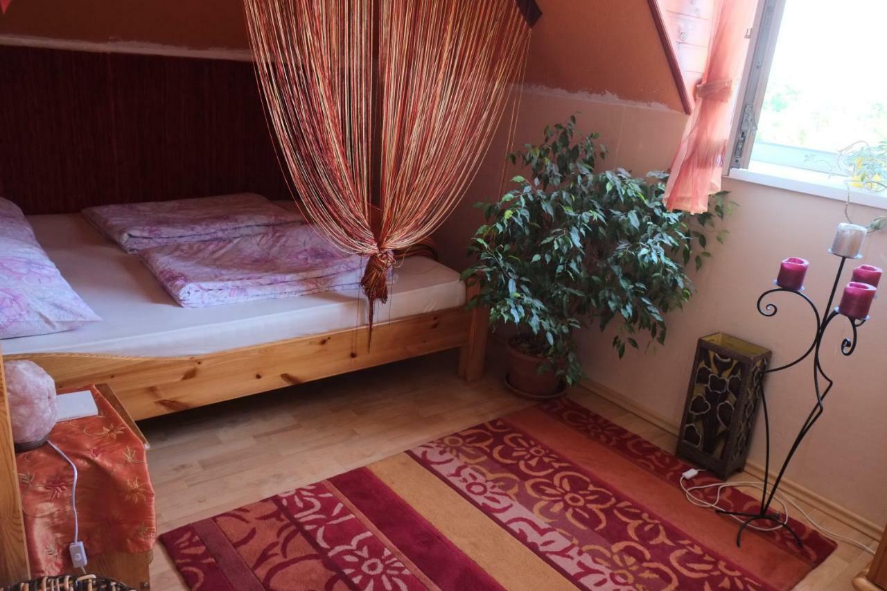 Arany Sziget Apartment *